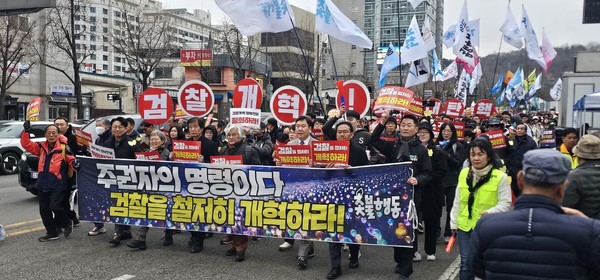 행진 [사진-하태한 통일뉴스 통신원]