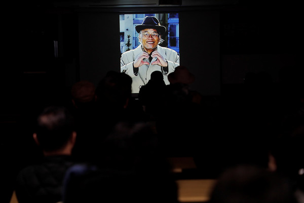 비전향장기수들의 생전 모습을 담은 영상이 상영되고 있다. [사진-통일뉴스 김래곤 통신원]