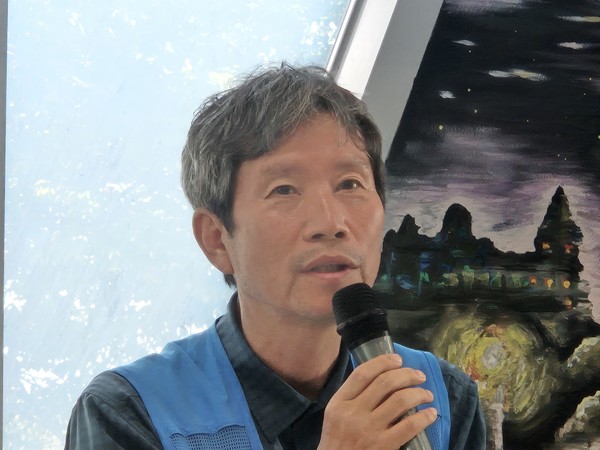 이인영 의원이 11일 강원도 철원군 대마리 두루미평화관에서 진행된 '평화와 통일을 위한좌담회'&nbsp;여는 말씀을 통해 "분단과 대결, 냉전의 문제에 대해 대개 정치적으로 또는 외교안보의 시각으로 보는데, 요즘들어 역사적인 시각으로 봐야만 한다는 생각을 많이 한다"고 하면서 엄중한 인식의 일단을 밝혔다. [사진-통일뉴스 이승현 기자]